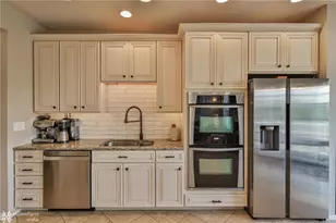 4084 Yorktown Rd, Upper Saucon Township, PA 18036 - Photo 21
