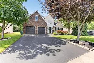 6840 Scenic View Dr, Lower Macungie Township, PA 18062 - Photo 45