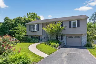 1052 Debbie Ln, Salisbury Township, PA 18103 - Photo 1