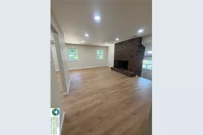 1423 Garden Avenue, Salisbury Township, PA 18103 - Photo 11
