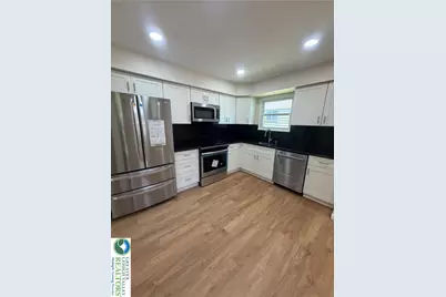 1423 Garden Avenue, Salisbury Township, PA 18103 - Photo 13