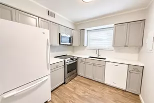 1717 Redwood Ct, Allentown City, PA 18104 - Photo 5