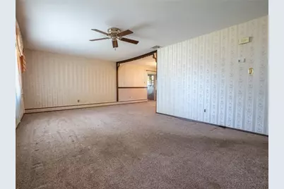 7515 Woodbine, Lower Macungie Township, PA 18062 - Photo 11