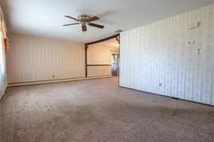 7515 Woodbine, Lower Macungie Township, PA 18062 - Photo 11