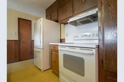 7515 Woodbine, Lower Macungie Township, PA 18062 - Photo 5