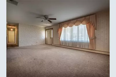 7515 Woodbine, Lower Macungie Township, PA 18062 - Photo 13