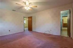 7515 Woodbine, Lower Macungie Township, PA 18062 - Photo 23