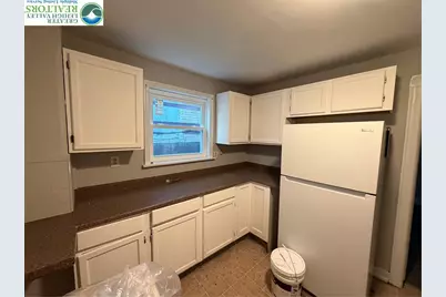 410 E 4th Street #1, Bethlehem, PA 18015 - Photo 3