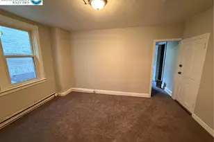 410 E 4th St, Bethlehem City, PA 18015 - Photo 7