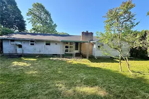 1625 Fairmont Street W, South Whitehall Township, PA 18102 - Photo 3