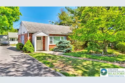 3010 Moravian Avenue, Allentown City, PA 18103 - Photo 3