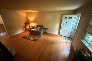 755 W Emaus Ave, Allentown City, PA 18103 - Photo 3