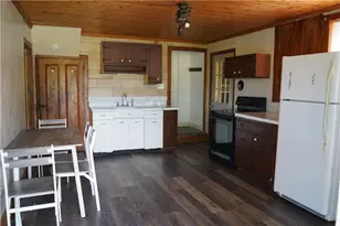 2094 E Scenic Dr, Moore Township, PA 18014 - Photo 3
