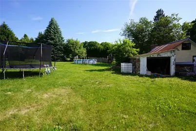 2094 E Scenic Drive, Moore Township, PA 18014 - Photo 17