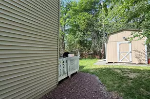 1140 Country Pl Dr, Coolbaugh Twp, PA 18466 - Photo 29