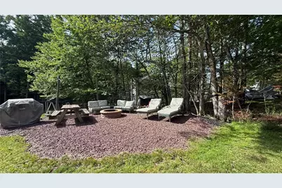 1140 Country Place Drive, Coolbaugh Twp, PA 18466 - Photo 27