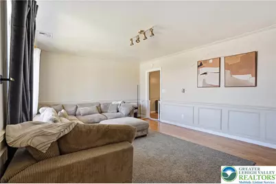 2918 Keystone Street, Bethlehem Township, PA 18020 - Photo 5