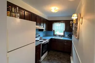 571 3rd St, Bangor, PA 18013 - Photo 5