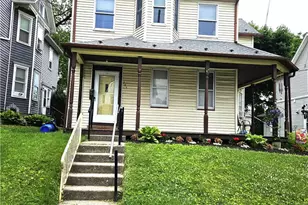 121 N New St, Nazareth, PA 18064 - Photo 1