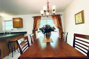 9 Sycamore Cir, Penn Forrest, PA 18210 - Photo 13