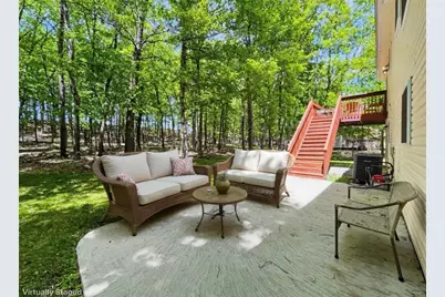 9 Sycamore Circle, Penn Forrest, PA 18210 - Photo 3