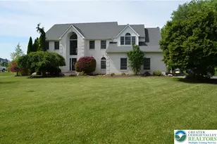 860 Newlins Rd, Easton, PA 18040 - Photo 3