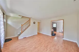 3050 Cornwall Rd, Bethlehem City, PA 18017 - Photo 9
