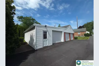 1040 Pennsylvania Avenue, Emmaus Boro, PA 18049 - Photo 35