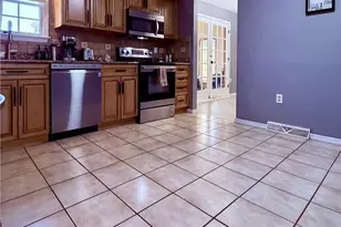 510 Greenview Dr, Northampton Boro, PA 18067 - Photo 21
