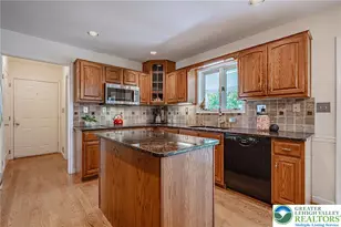 4542 Springfield Dr, North Whitehall Township, PA 18037 - Photo 9