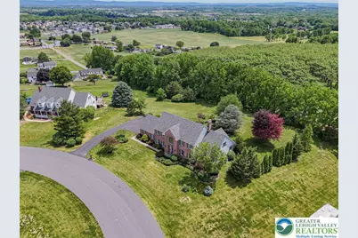 4542 Springfield Drive, North Whitehall Township, PA 18037 - Photo 5
