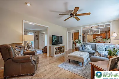 4542 Springfield Drive, North Whitehall Township, PA 18037 - Photo 17