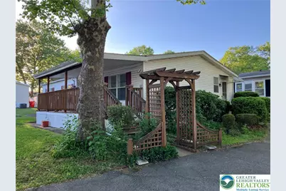 6 Springridge Road, Bath Boro, PA 18014 - Photo 1