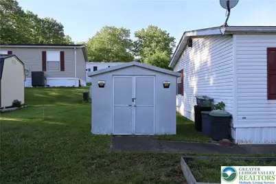 6 Springridge Road, Bath Boro, PA 18014 - Photo 3