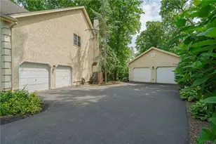 4201 Anthony Dr, Bethlehem Township, PA 18020 - Photo 5