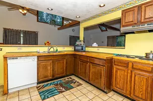 1247 Stony Hollow Cir, Pike, PA 18302 - Photo 11