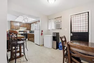 2116 S 1st Ave, Whitehall Township, PA 18052 - Photo 7