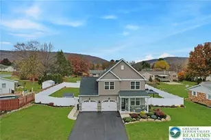 1180 Sunrise Ln, Slatington Boro, PA 18080 - Photo 3