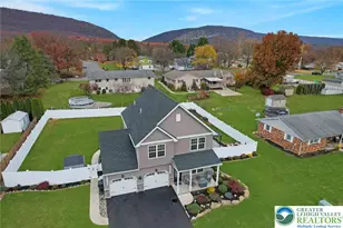 1180 Sunrise Ln, Slatington Boro, PA 18080 - Photo 5