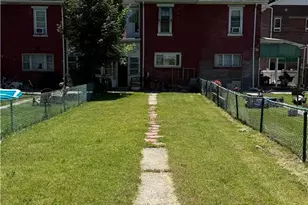 259 W Rowe, Tamaqua Boro, PA 18252 - Photo 3