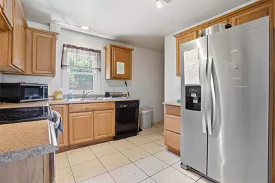 823 N Saint Lucas Street, Allentown City, PA 18104 - Photo 13