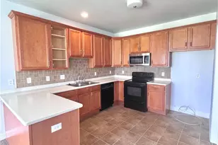 309 Maple Ct, Alburtis Boro, PA 18011 - Photo 5