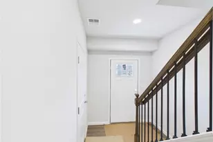 122 N 2nd St, Emmaus Boro, PA 18049 - Photo 5