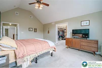 236 Schoeneck Avenue, Upper Nazareth Twp, PA 18064 - Photo 37