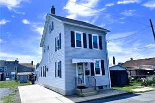 209 Middle St, Catasauqua Boro, PA 18032 - Photo 1