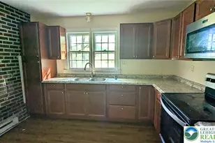 167 Independence Rd, East Stroudsburg, PA 18301 - Photo 9