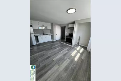 702 Walnut Street #2, Freeland, PA 18224 - Photo 5