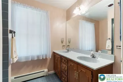 1346 Dayspring Drive, Allentown City, PA 18106 - Photo 39