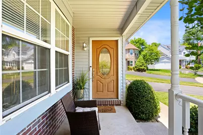 1728 32nd Street SW, Allentown City, PA 18103 - Photo 3