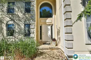 1614 Penns Crossing, South Whitehall Township, PA 18104 - Photo 9
